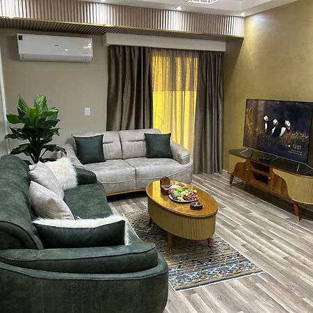 Skyline Luxury Suites 5 Mins From Cairo Airport Bagian luar foto
