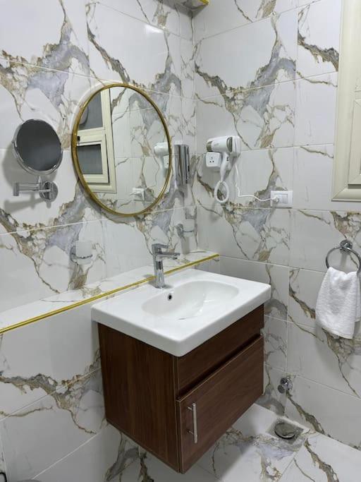 Skyline Luxury Suites 5 Mins From Cairo Airport Bagian luar foto