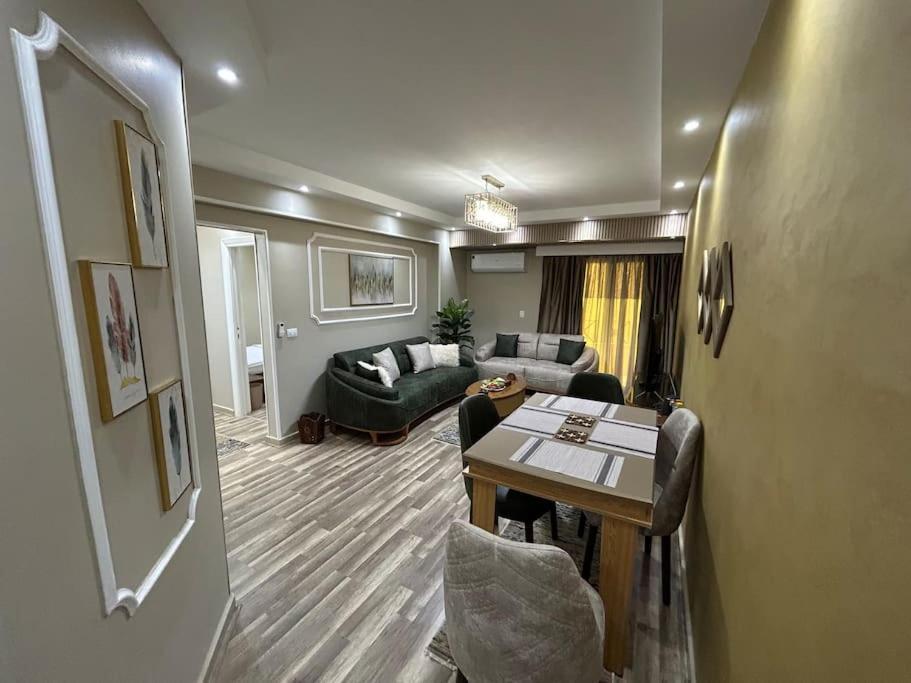 Skyline Luxury Suites 5 Mins From Cairo Airport Bagian luar foto